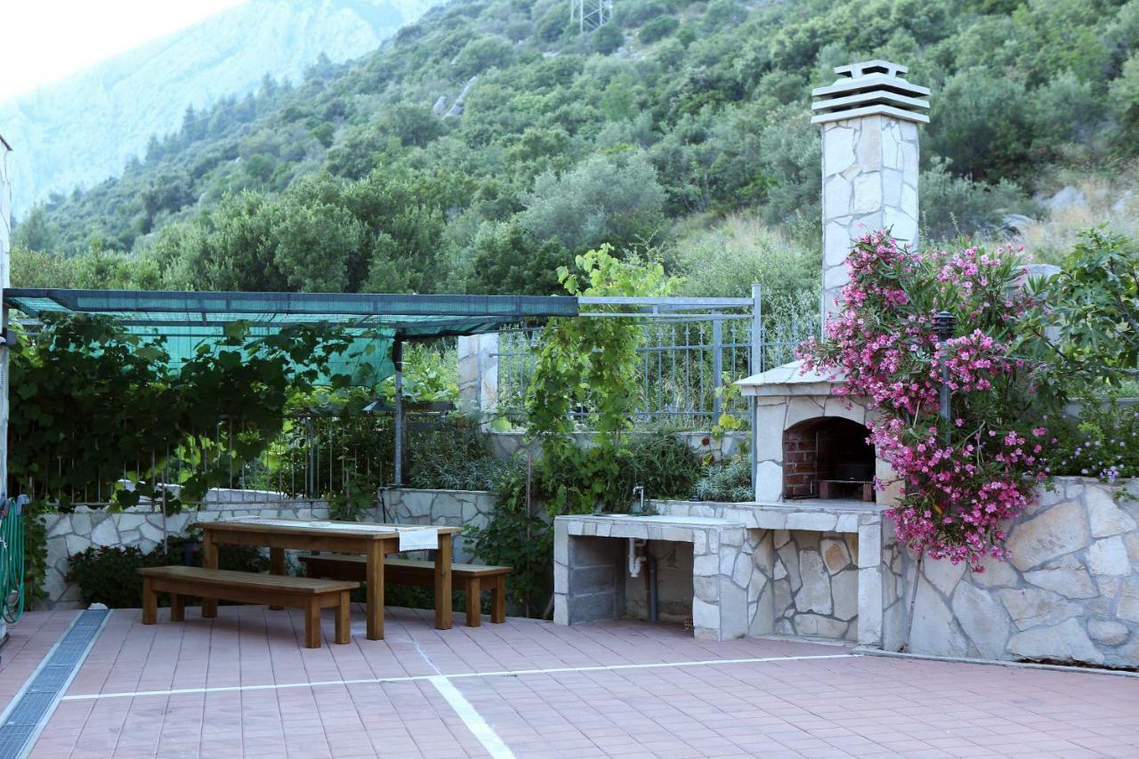 Apartments Villa ViDa Orebić Esterno foto