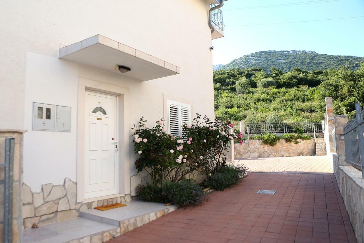 Apartments Villa ViDa Orebić Esterno foto